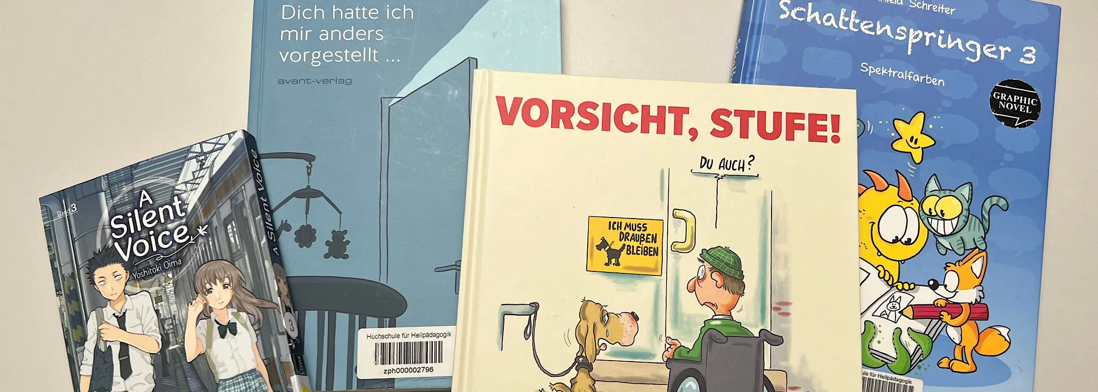 Cover von 4 Comicbücher